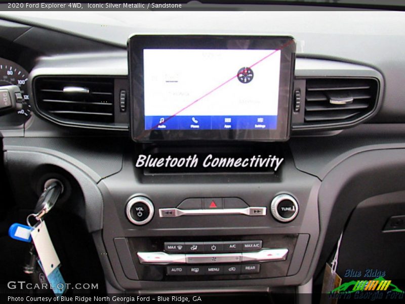 Iconic Silver Metallic / Sandstone 2020 Ford Explorer 4WD