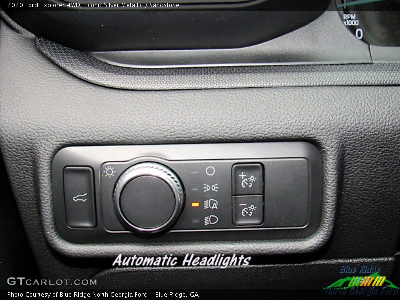 Iconic Silver Metallic / Sandstone 2020 Ford Explorer 4WD