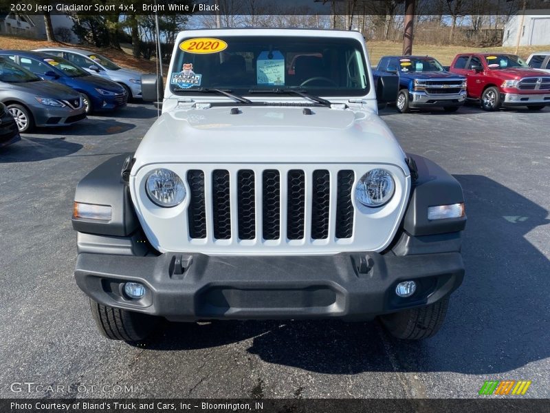 Bright White / Black 2020 Jeep Gladiator Sport 4x4