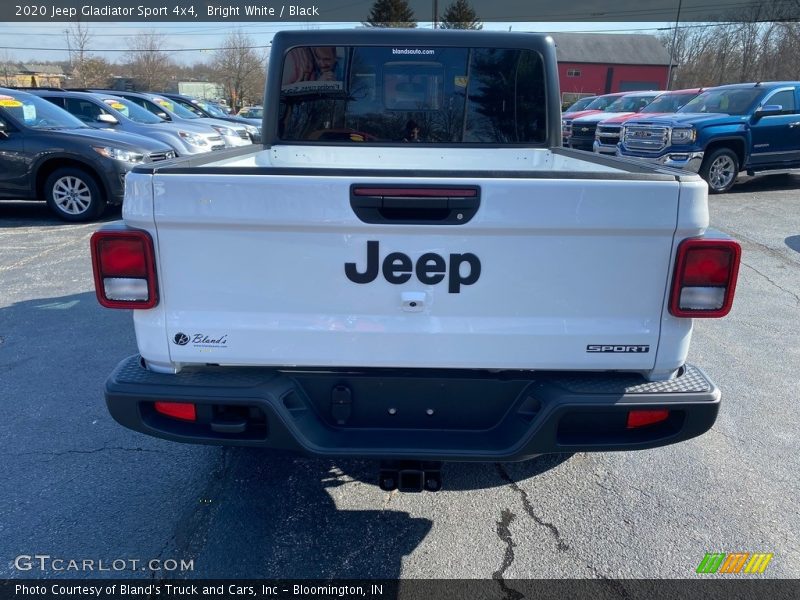 Bright White / Black 2020 Jeep Gladiator Sport 4x4
