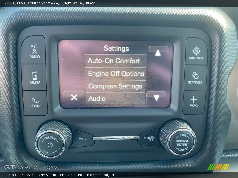 Bright White / Black 2020 Jeep Gladiator Sport 4x4
