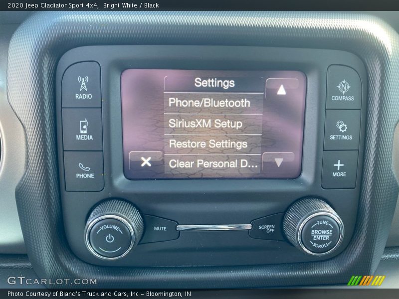 Bright White / Black 2020 Jeep Gladiator Sport 4x4