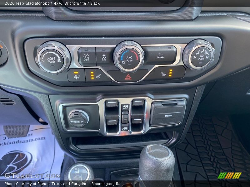 Bright White / Black 2020 Jeep Gladiator Sport 4x4