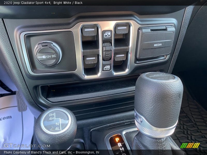 Bright White / Black 2020 Jeep Gladiator Sport 4x4