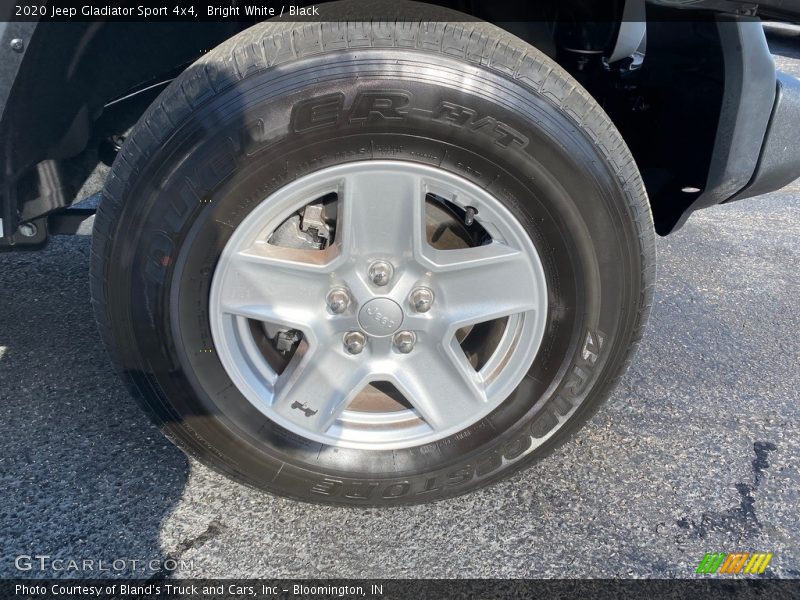 Bright White / Black 2020 Jeep Gladiator Sport 4x4