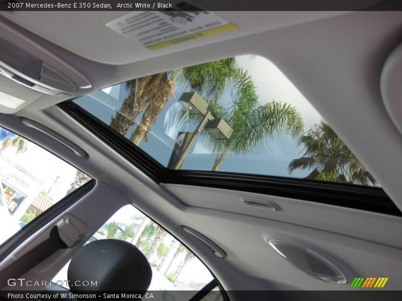Arctic White / Black 2007 Mercedes-Benz E 350 Sedan