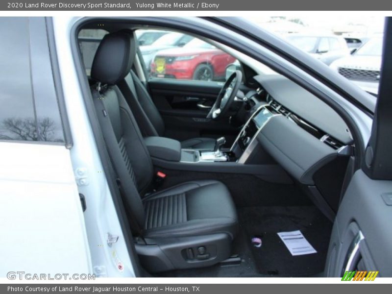 Yulong White Metallic / Ebony 2020 Land Rover Discovery Sport Standard