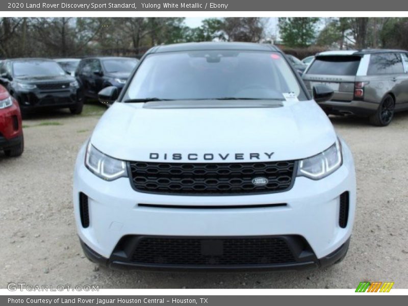 Yulong White Metallic / Ebony 2020 Land Rover Discovery Sport Standard