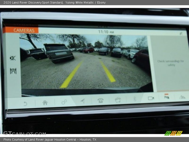 Yulong White Metallic / Ebony 2020 Land Rover Discovery Sport Standard