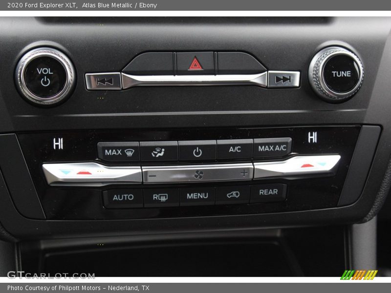 Atlas Blue Metallic / Ebony 2020 Ford Explorer XLT