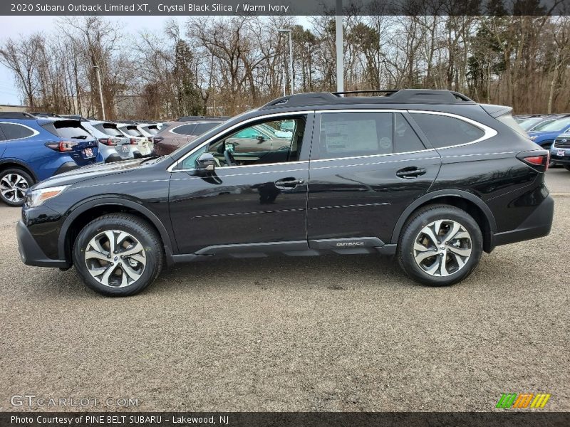 Crystal Black Silica / Warm Ivory 2020 Subaru Outback Limited XT