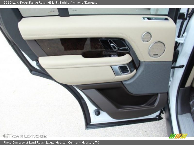 Fuji White / Almond/Espresso 2020 Land Rover Range Rover HSE