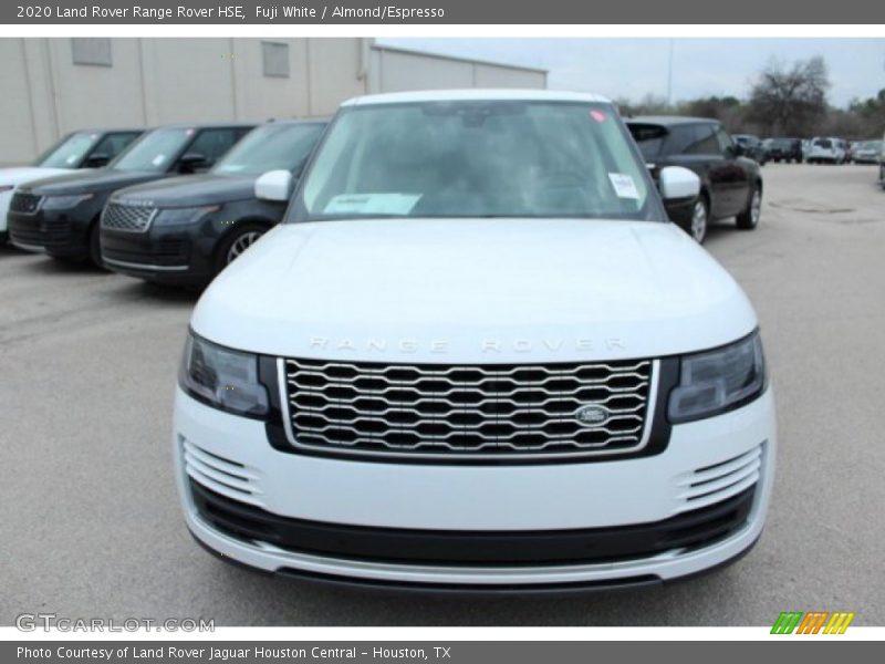 Fuji White / Almond/Espresso 2020 Land Rover Range Rover HSE