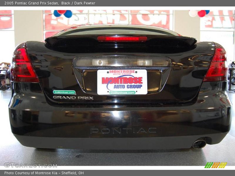 Black / Dark Pewter 2005 Pontiac Grand Prix Sedan