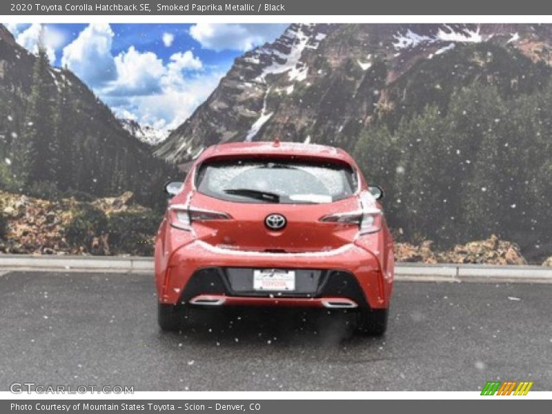 Smoked Paprika Metallic / Black 2020 Toyota Corolla Hatchback SE