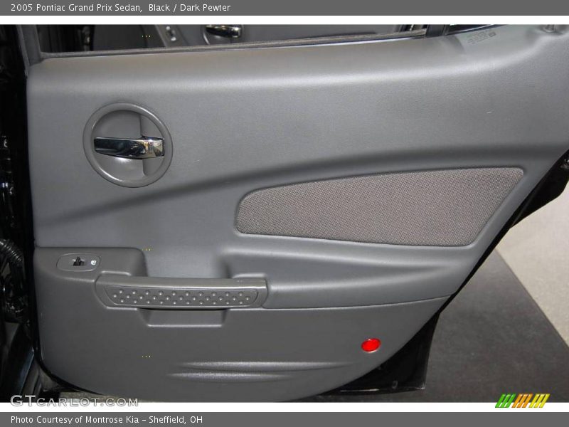 Black / Dark Pewter 2005 Pontiac Grand Prix Sedan