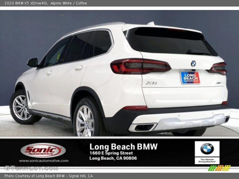 Alpine White / Coffee 2020 BMW X5 sDrive40i