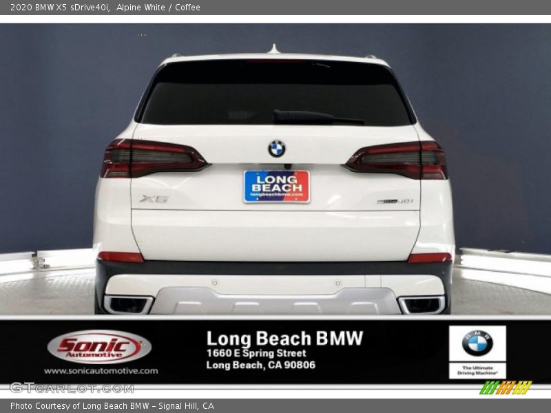 Alpine White / Coffee 2020 BMW X5 sDrive40i