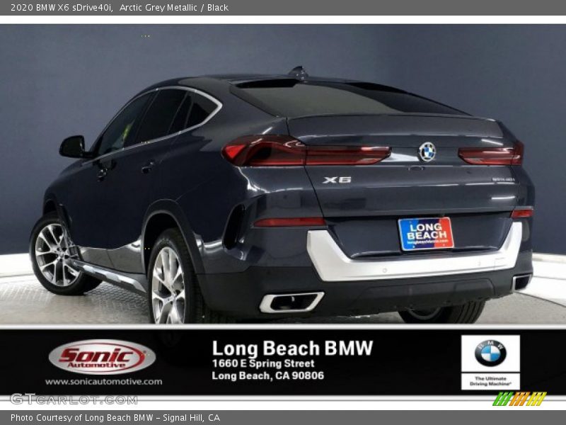 Arctic Grey Metallic / Black 2020 BMW X6 sDrive40i
