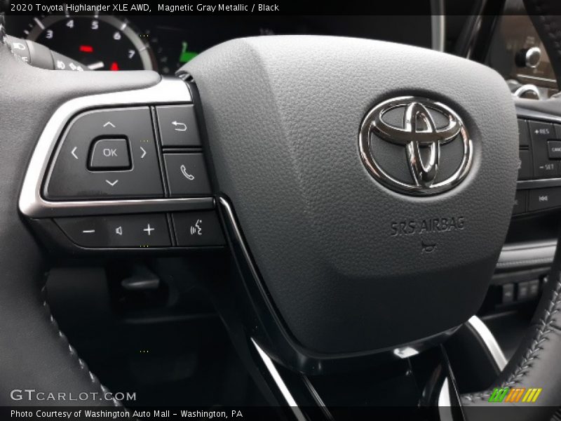 Magnetic Gray Metallic / Black 2020 Toyota Highlander XLE AWD