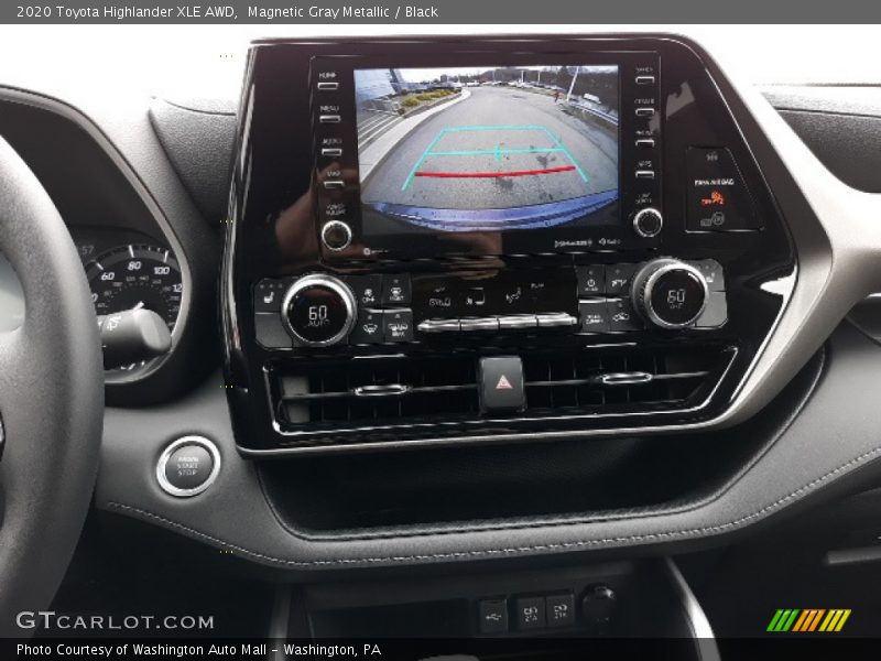 Magnetic Gray Metallic / Black 2020 Toyota Highlander XLE AWD