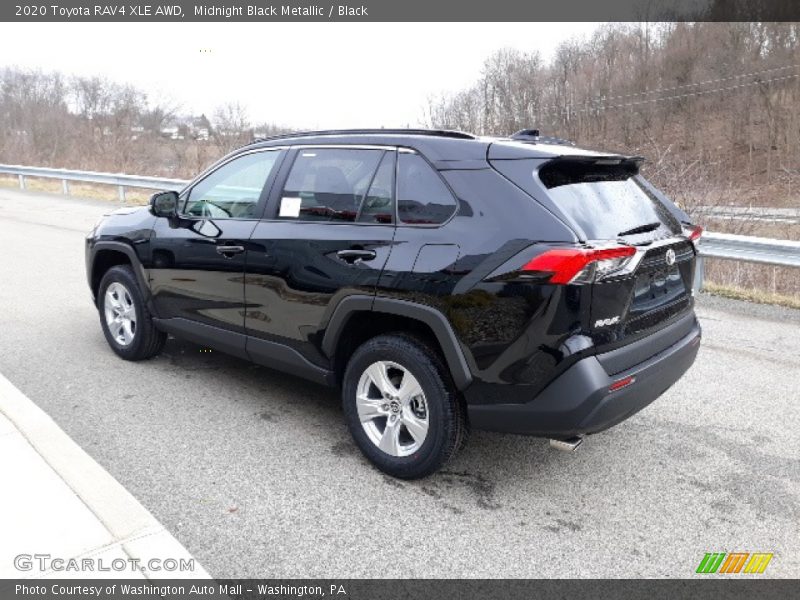 Midnight Black Metallic / Black 2020 Toyota RAV4 XLE AWD
