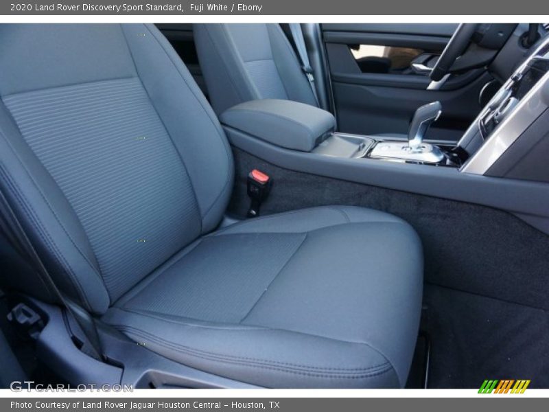 Fuji White / Ebony 2020 Land Rover Discovery Sport Standard