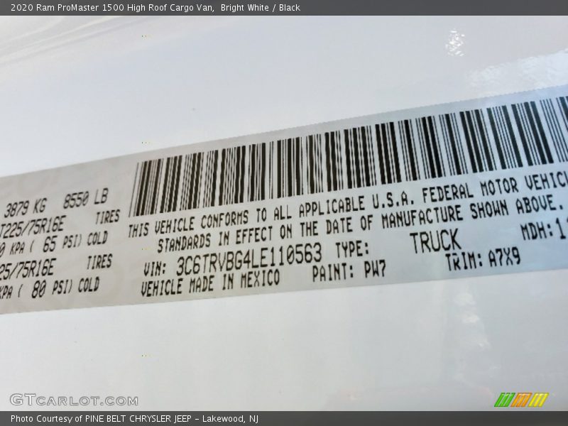 Bright White / Black 2020 Ram ProMaster 1500 High Roof Cargo Van