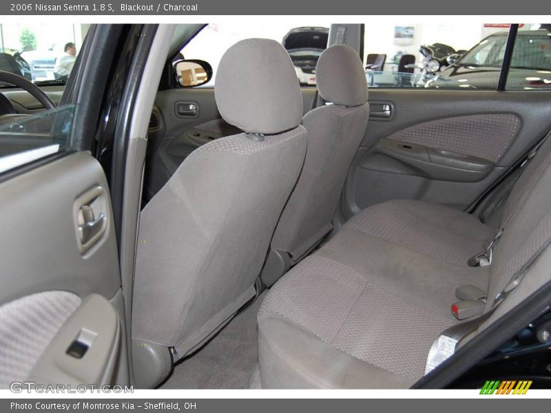 Blackout / Charcoal 2006 Nissan Sentra 1.8 S