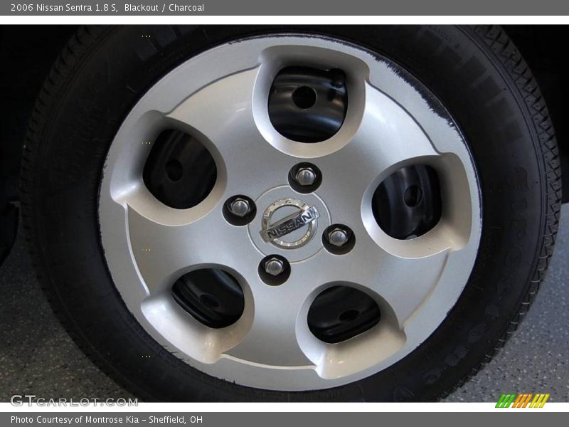 Blackout / Charcoal 2006 Nissan Sentra 1.8 S