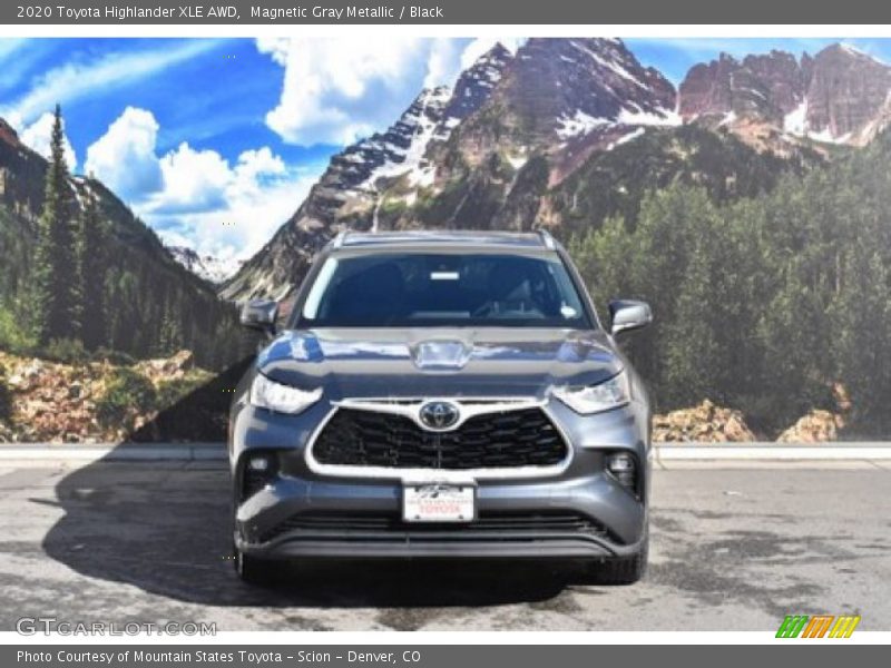 Magnetic Gray Metallic / Black 2020 Toyota Highlander XLE AWD