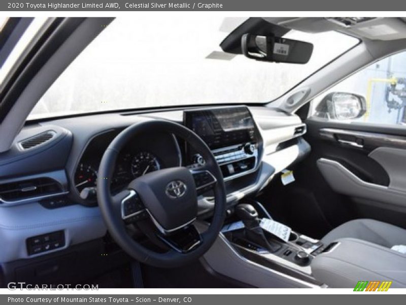 Celestial Silver Metallic / Graphite 2020 Toyota Highlander Limited AWD