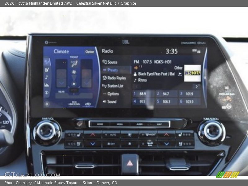Celestial Silver Metallic / Graphite 2020 Toyota Highlander Limited AWD