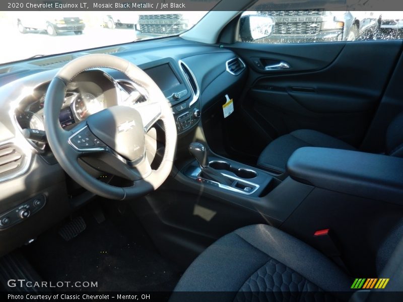 Mosaic Black Metallic / Jet Black 2020 Chevrolet Equinox LT