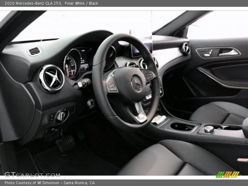 Polar White / Black 2020 Mercedes-Benz GLA 250