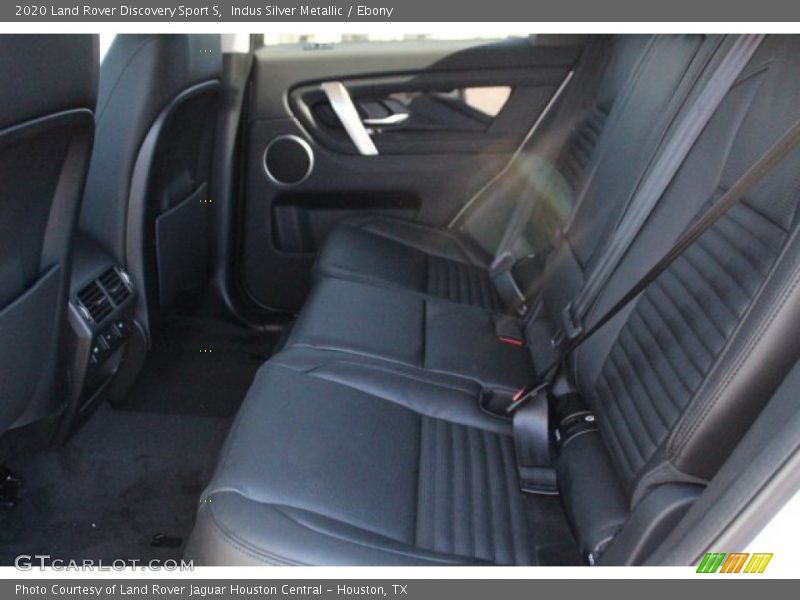 Indus Silver Metallic / Ebony 2020 Land Rover Discovery Sport S