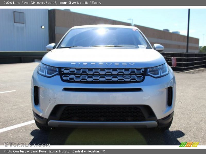 Indus Silver Metallic / Ebony 2020 Land Rover Discovery Sport S