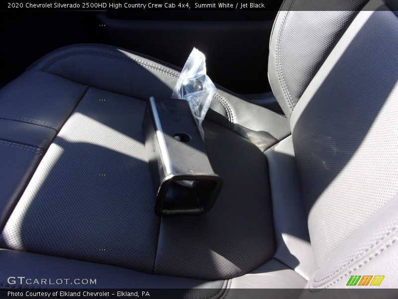 Summit White / Jet Black 2020 Chevrolet Silverado 2500HD High Country Crew Cab 4x4