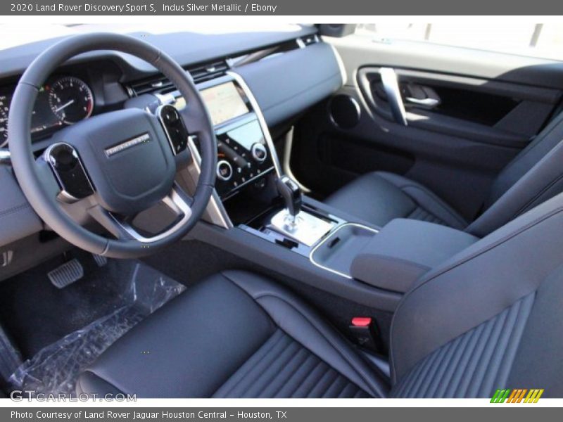 Indus Silver Metallic / Ebony 2020 Land Rover Discovery Sport S