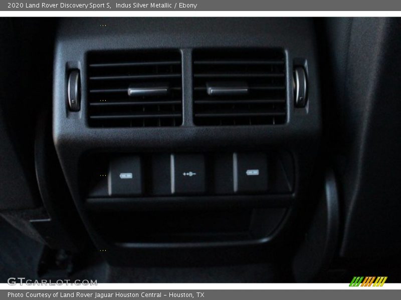 Indus Silver Metallic / Ebony 2020 Land Rover Discovery Sport S