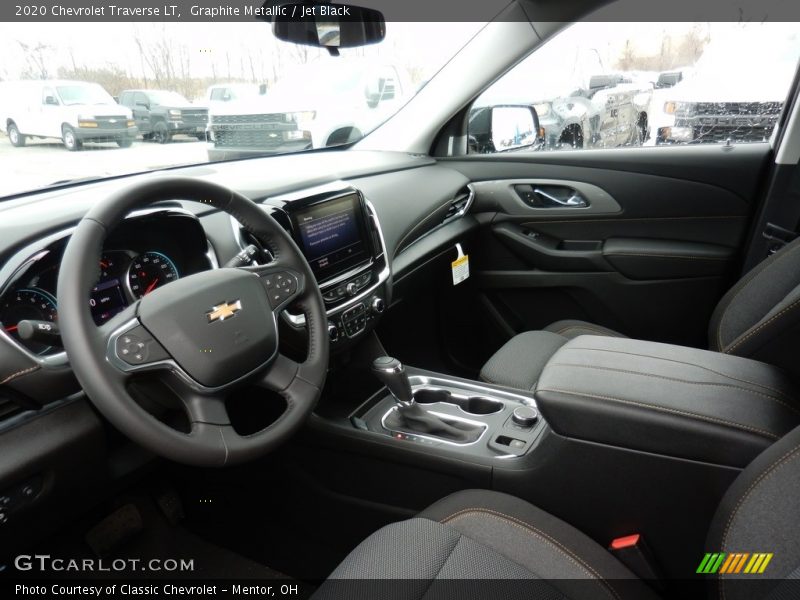 Graphite Metallic / Jet Black 2020 Chevrolet Traverse LT