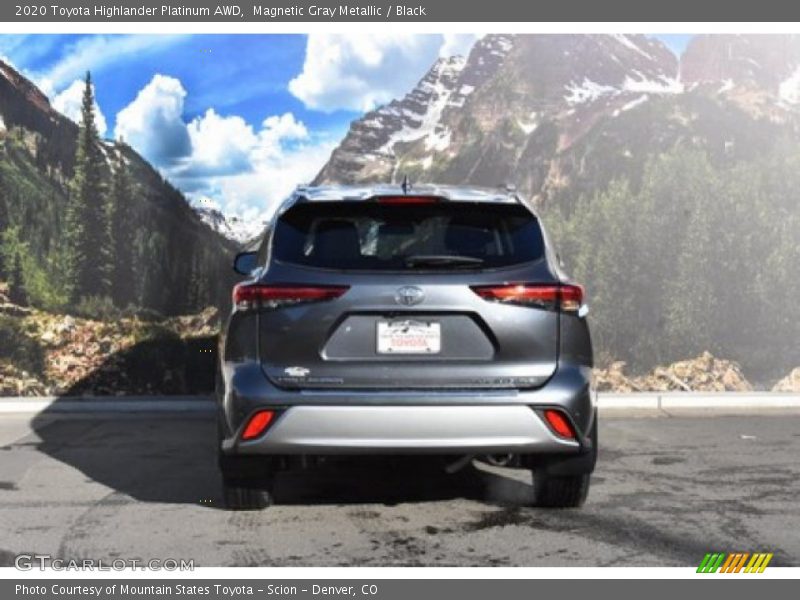 Magnetic Gray Metallic / Black 2020 Toyota Highlander Platinum AWD
