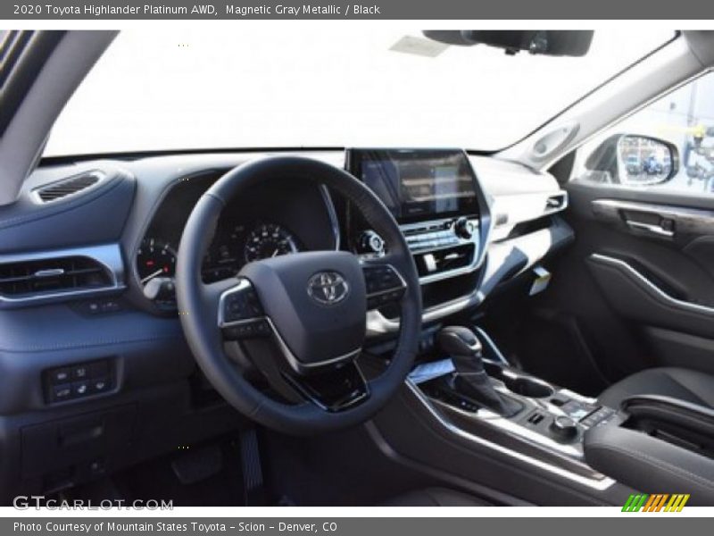 Magnetic Gray Metallic / Black 2020 Toyota Highlander Platinum AWD