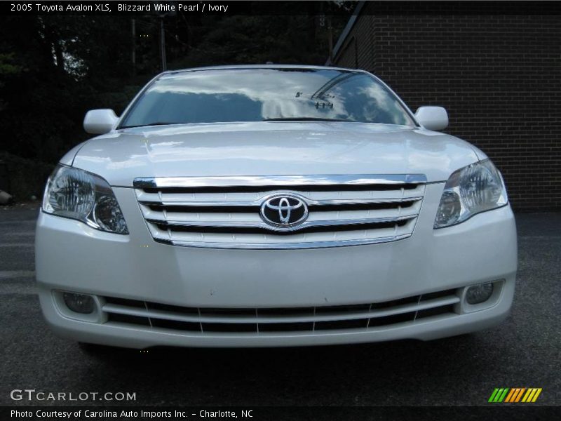 Blizzard White Pearl / Ivory 2005 Toyota Avalon XLS