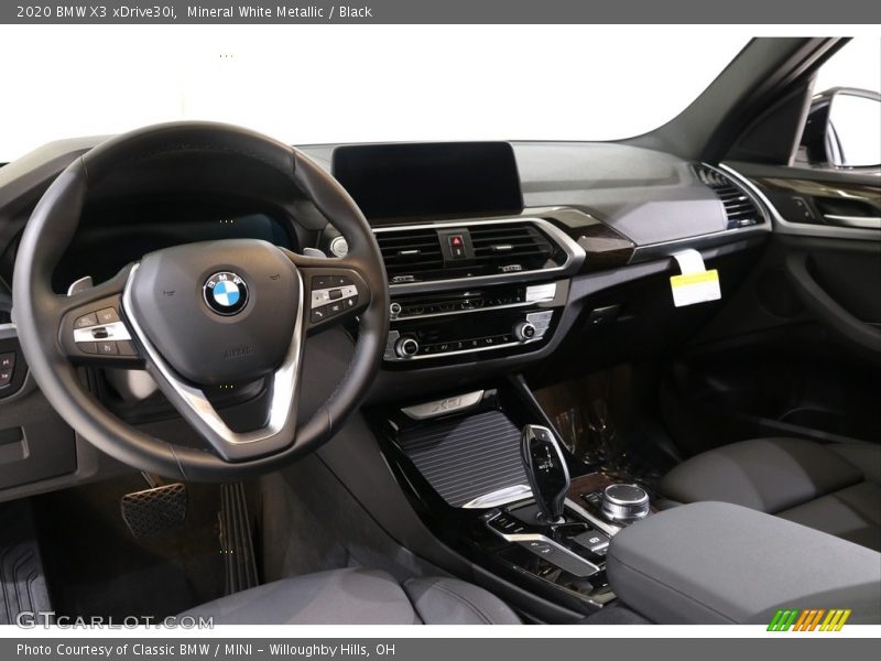 Mineral White Metallic / Black 2020 BMW X3 xDrive30i