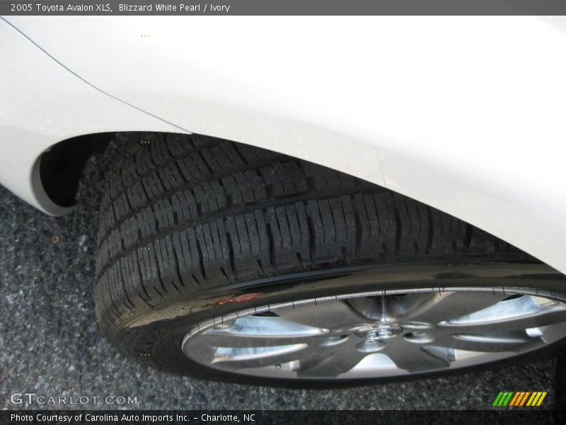Blizzard White Pearl / Ivory 2005 Toyota Avalon XLS