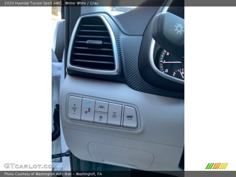 Winter White / Gray 2020 Hyundai Tucson Sport AWD