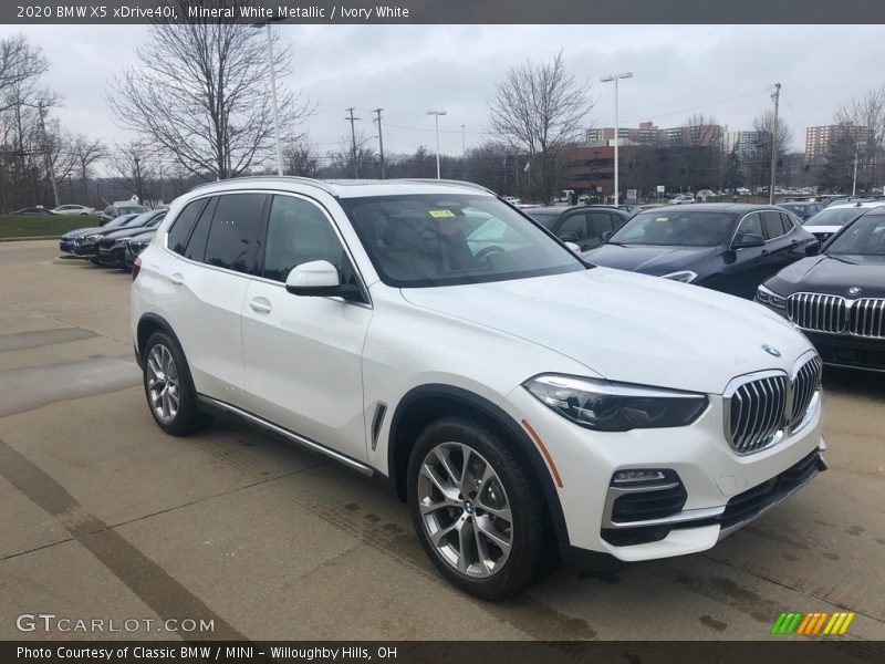 Mineral White Metallic / Ivory White 2020 BMW X5 xDrive40i
