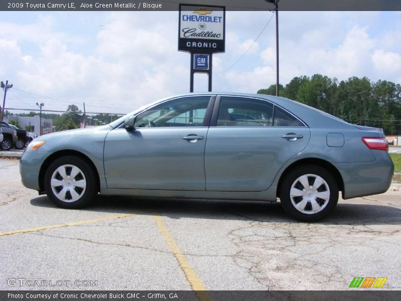 Aloe Green Metallic / Bisque 2009 Toyota Camry LE
