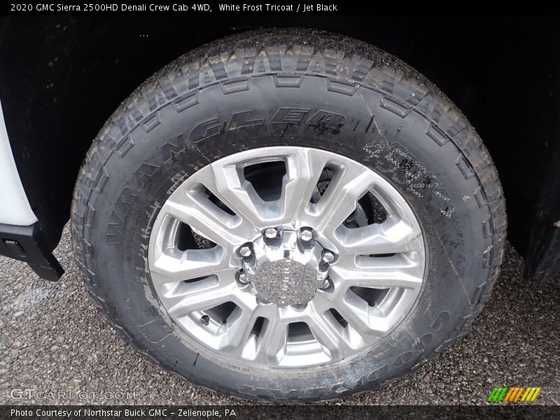White Frost Tricoat / Jet Black 2020 GMC Sierra 2500HD Denali Crew Cab 4WD